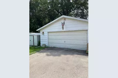 630 Bucklin, Lasalle, IL 61301 - Photo 43