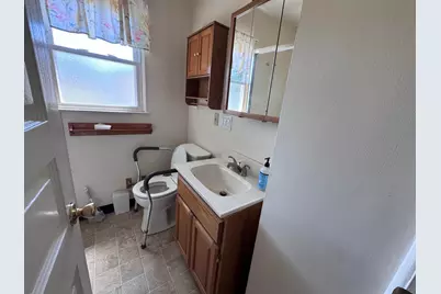 4937 Illinois Street, Loves Park, IL 61115 - Photo 7