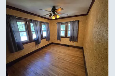 534 St Louis Avenue, Rockford, IL 61104 - Photo 3