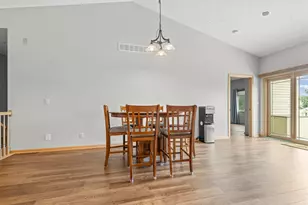 1440 Brady Ln, Rockford, IL 61108 - Photo 5