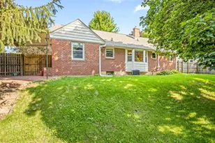 110 S Calvin Park Blvd, Rockford, IL 61108 - Photo 33