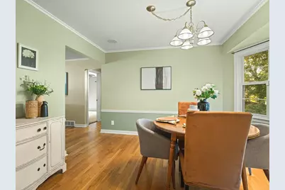 110 S Calvin Park Boulevard, Rockford, IL 61108 - Photo 13