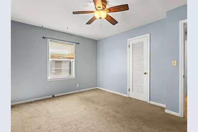 110 S Calvin Park Boulevard, Rockford, IL 61108 - Photo 21