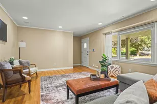 110 S Calvin Park Blvd, Rockford, IL 61108 - Photo 9