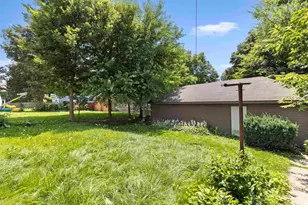 2215 13th Ave, Rockford, IL 61104 - Photo 17