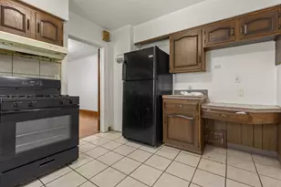 2215 13th Ave, Rockford, IL 61104 - Photo 7