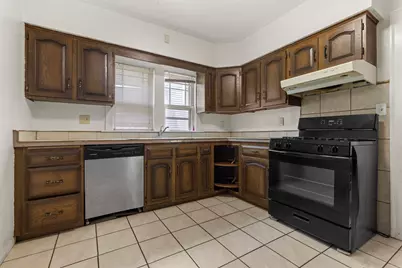2215 13th Avenue, Rockford, IL 61104 - Photo 7