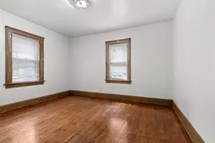 2215 13th Ave, Rockford, IL 61104 - Photo 9