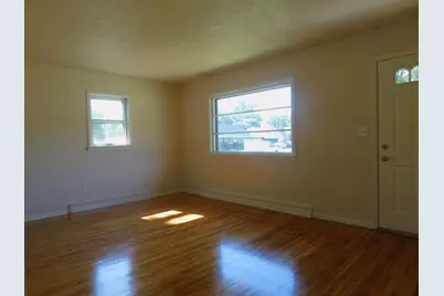 201 Renrose Avenue, Loves Park, IL 61111 - Photo 3