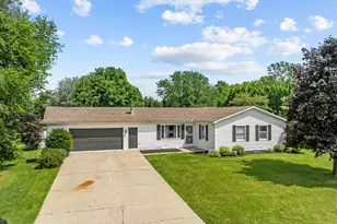 649 Sioux Dr, Freeport, IL 61032 - Photo 47