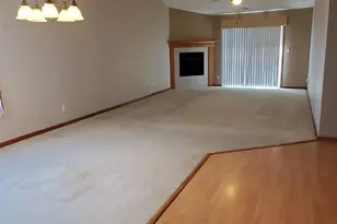 6337 Oak Crest Ln, Loves Park, IL 61111 - Photo 7