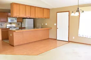 6337 Oak Crest Ln, Loves Park, IL 61111 - Photo 13