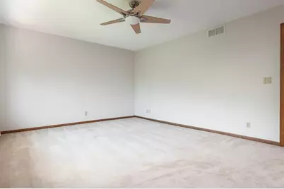 3418 Valley Woods Drive, Cherry Valley, IL 61016 - Photo 43