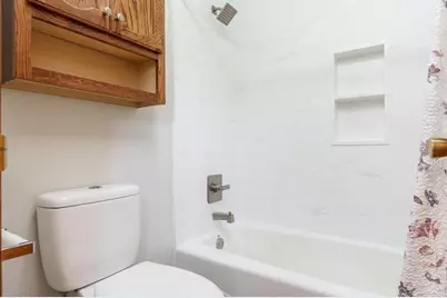 3418 Valley Woods Drive, Cherry Valley, IL 61016 - Photo 47