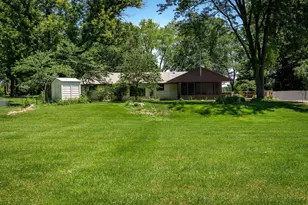 11040 N Main St, Rockton, IL 61072 - Photo 13