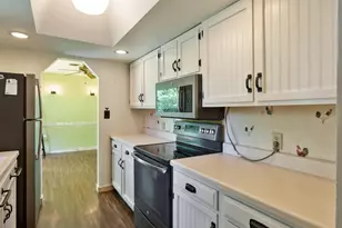 11040 N Main St, Rockton, IL 61072 - Photo 27