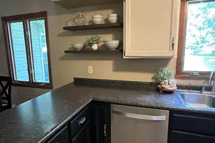 1349 Bryn Mawr Ln, Rockford, IL 61107 - Photo 15
