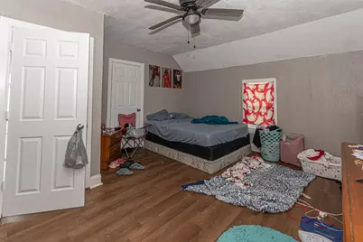 1309 Benton Street, Rockford, IL 61107 - Photo 11
