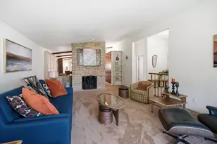 1559 W Demeter Dr, Freeport, IL 61032 - Photo 9