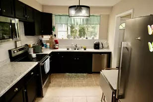 4717 Highcrest Rd, Rockford, IL 61107 - Photo 9