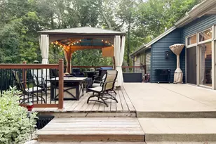 9038 Sheringham Dr, Roscoe, IL 61073 - Photo 9