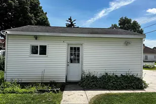 405 8th St, Mendota, IL 61342 - Photo 45