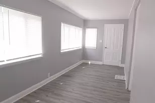 102 E High St, Orangeville, IL 61060 - Photo 23