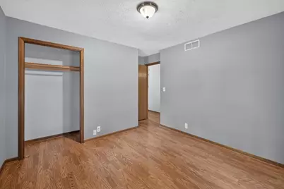 14309 Kb Road, Capron, IL 61012 - Photo 25