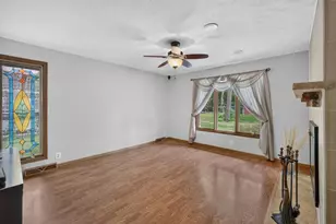 14309 K B Rd, Capron, IL 61012 - Photo 7