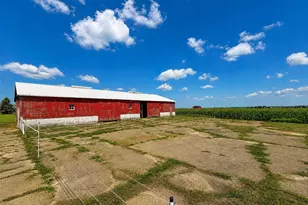 15251 W Coffman Rd, Forreston, IL 61030 - Photo 19