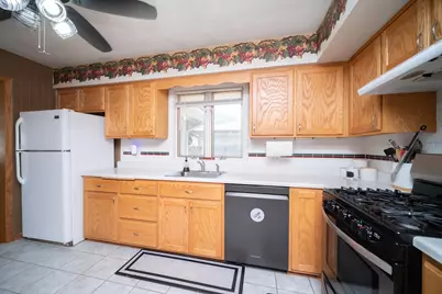 3223 Basswood Street, Rockford, IL 61114 - Photo 7