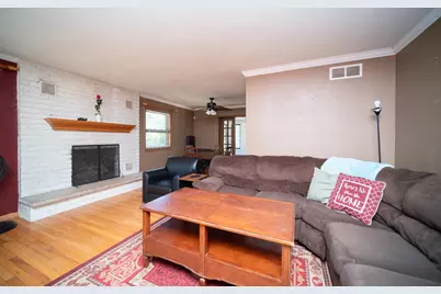 3223 Basswood Street, Rockford, IL 61114 - Photo 3