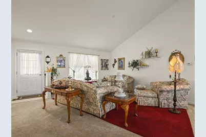 910 Madison Avenue, McHenry, IL 60050 - Photo 5