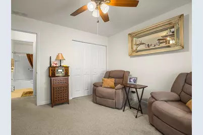 910 Madison Avenue, McHenry, IL 60050 - Photo 25
