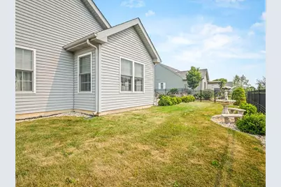 910 Madison Avenue, McHenry, IL 60050 - Photo 35