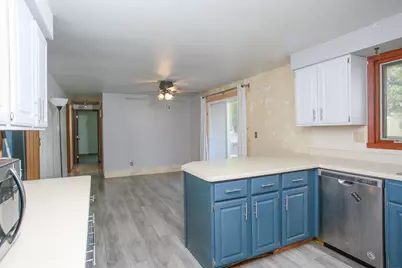 2026 Eagle Drive, Freeport, IL 61032 - Photo 3