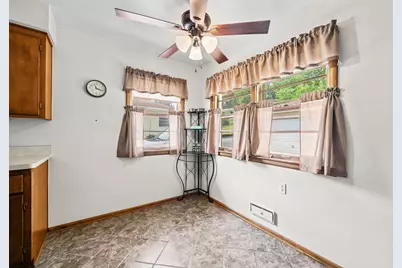 2327 Wisconsin Road, Rockford, IL 61108 - Photo 7