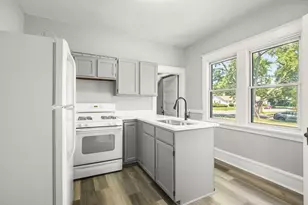 1706 8th St, Rockford, IL 61104 - Photo 17