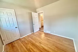 621 W 8th St, Belvidere, IL 61008 - Photo 11