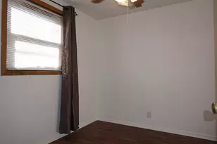 2841 10th St, Rockford, IL 61109 - Photo 7