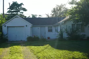 2841 10th St, Rockford, IL 61109 - Photo 1
