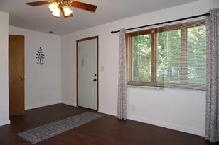 2841 10th St, Rockford, IL 61109 - Photo 9
