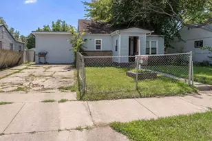 3518 Blackstone Ave, Rockford, IL 61101 - Photo 1