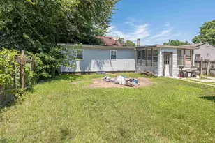 3518 Blackstone Ave, Rockford, IL 61101 - Photo 11
