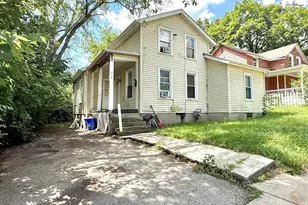 717 Kishwaukee St, Rockford, IL 61104 - Photo 1
