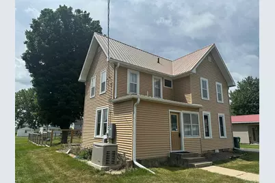 17 W Old Mill Street, Milledgeville, IL 61051 - Photo 3