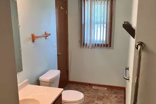 211 Forest Dr, Kirkland, IL 60146 - Photo 13