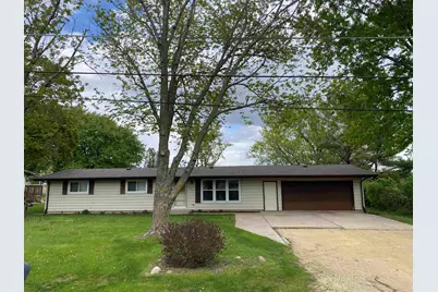 1367 Robert Drive, Freeport, IL 61032 - Photo 1