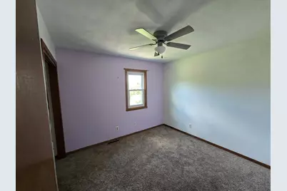 6984 Squaw Prairie Road, Belvidere, IL 61008 - Photo 13