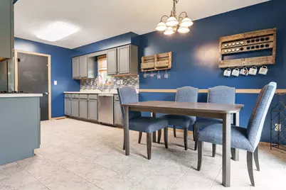 9960 Flint Court, Roscoe, IL 61073 - Photo 7